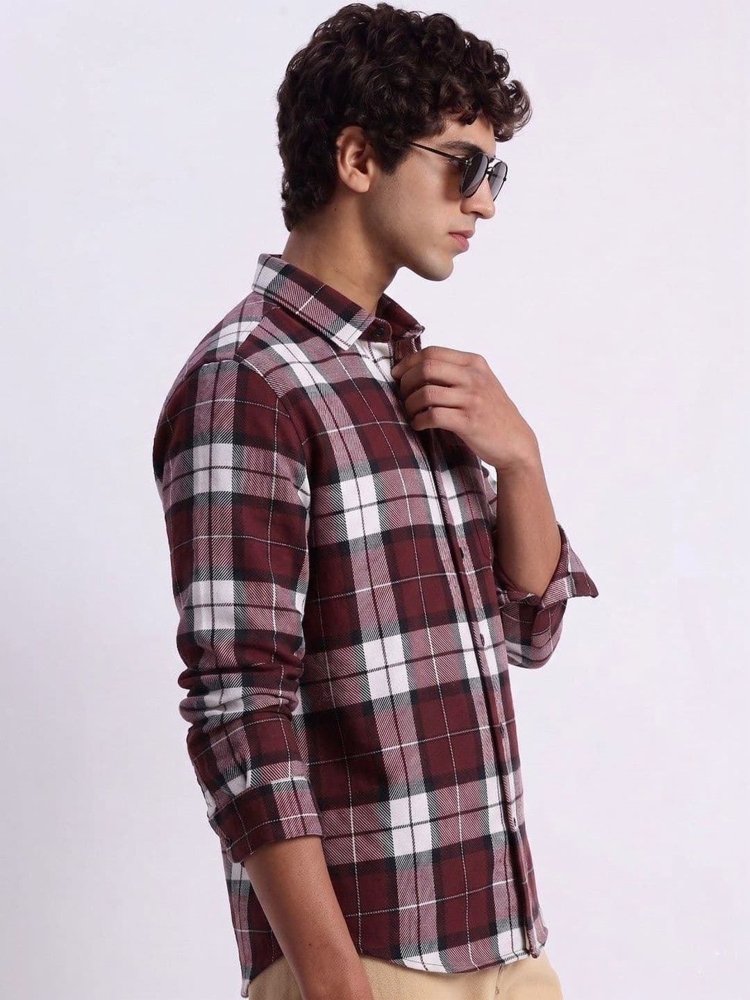 VELKYNOX Men Comfort Slim Fit Tartan Checks Checked Casual Shirt thumbnail 6