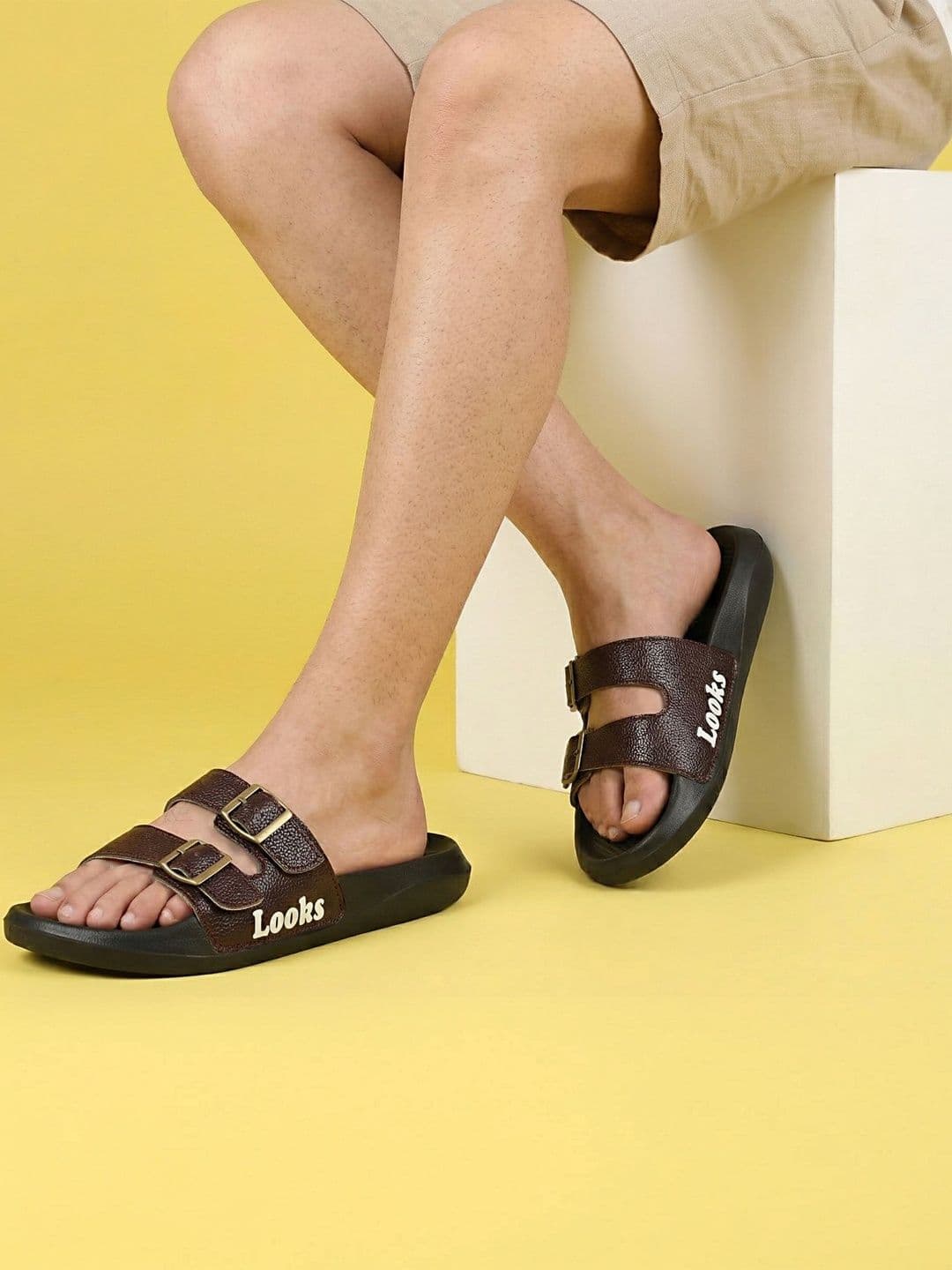 looksfootwear Men Sliders - view 1