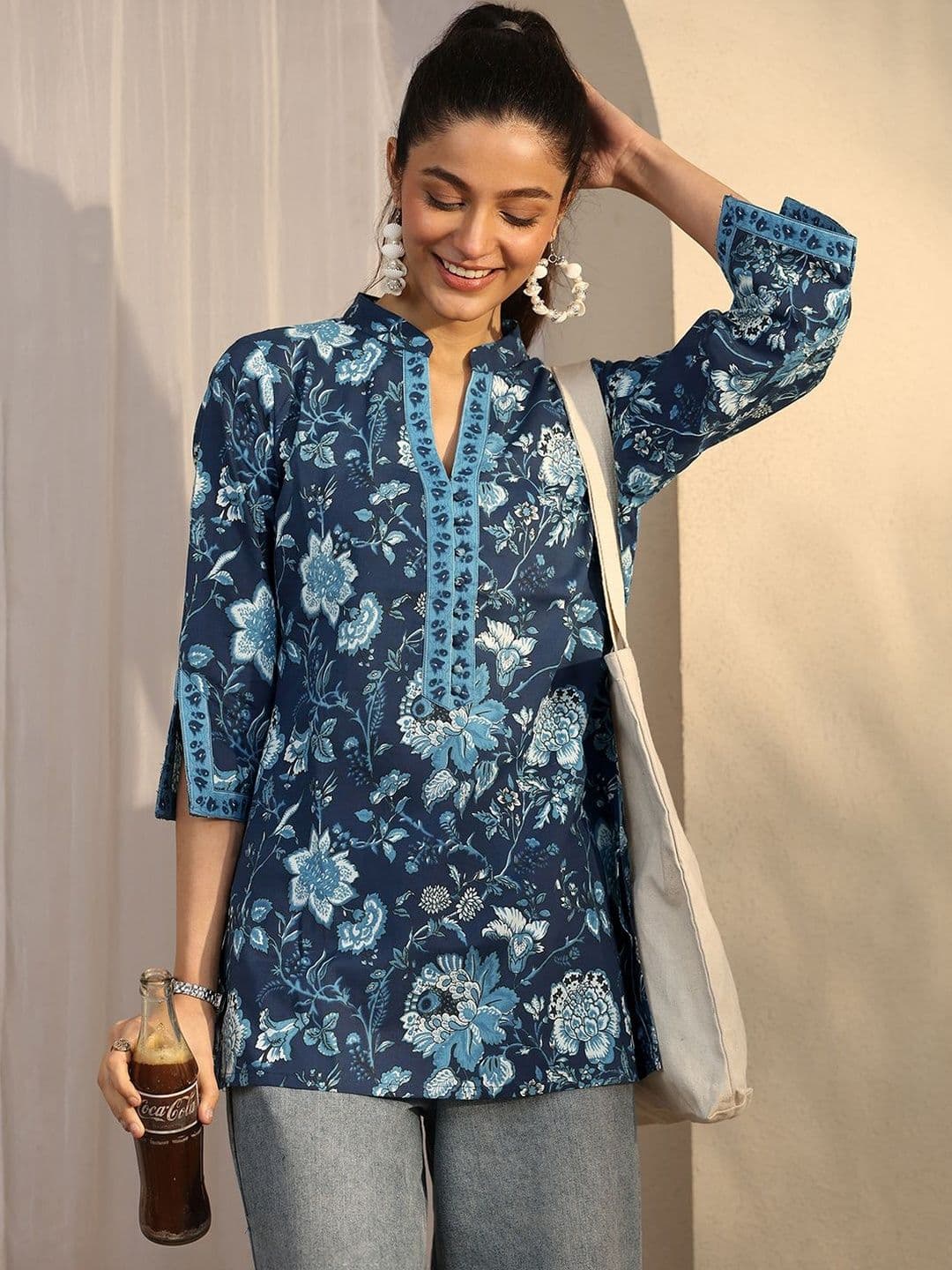 Libas Women Blue Printed Cotton Straight Short Kurti - view 1