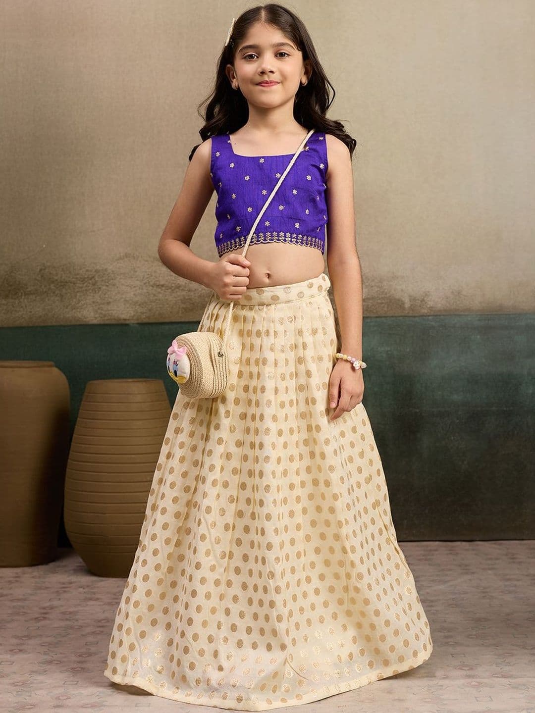 KALINI Girls Embellished Thread Work Foil Print Ready to Wear Lehenga & thumbnail 7