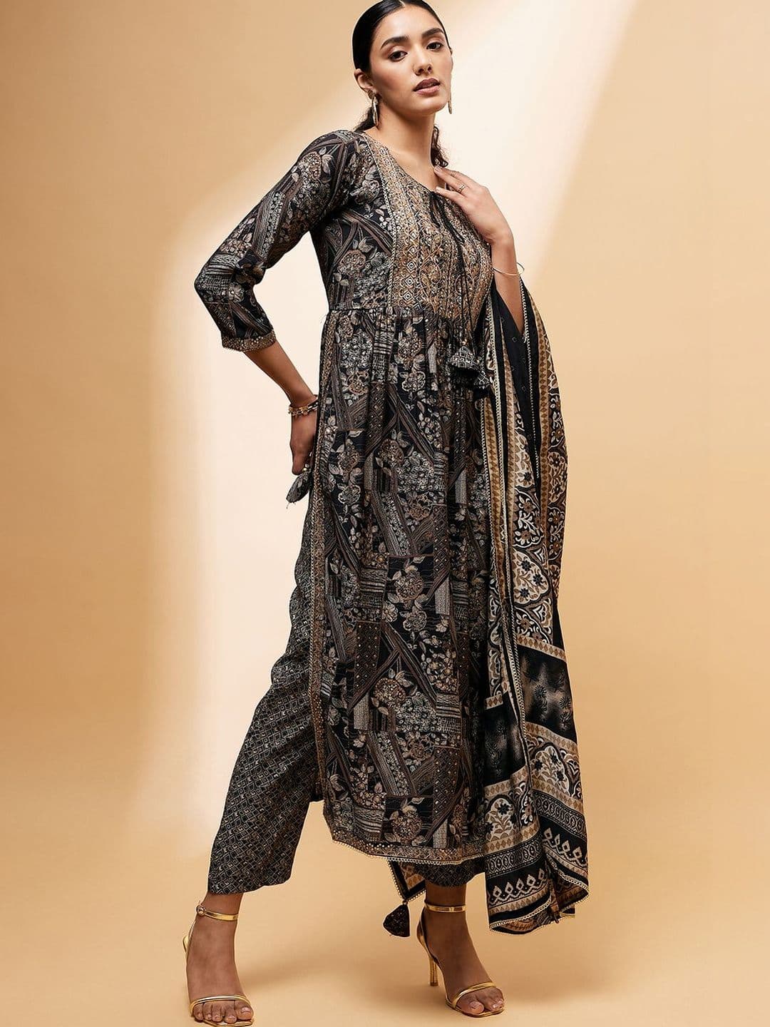 all about you Women Ethnic Motifs Printed Empire Thread Work Chanderi Silk Kurta with Trousers & With Dupatta thumbnail 2