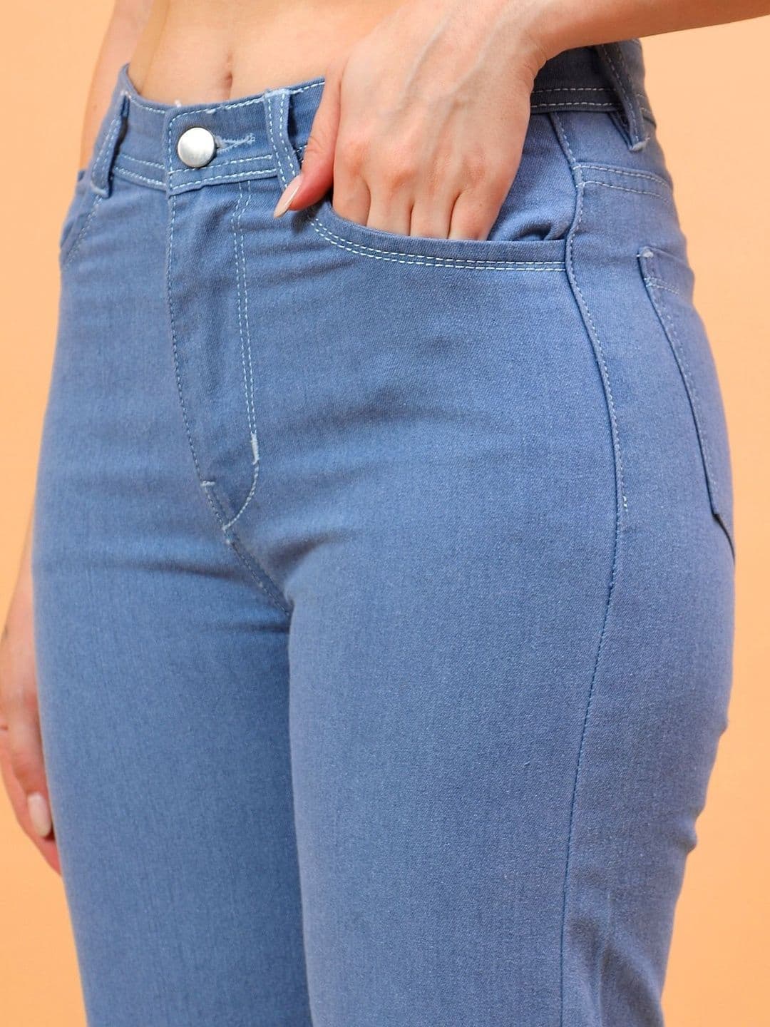 The Roadster Lifestyle Co Women High Rise No Fade Clean Look Straight Fit Jeans thumbnail 2