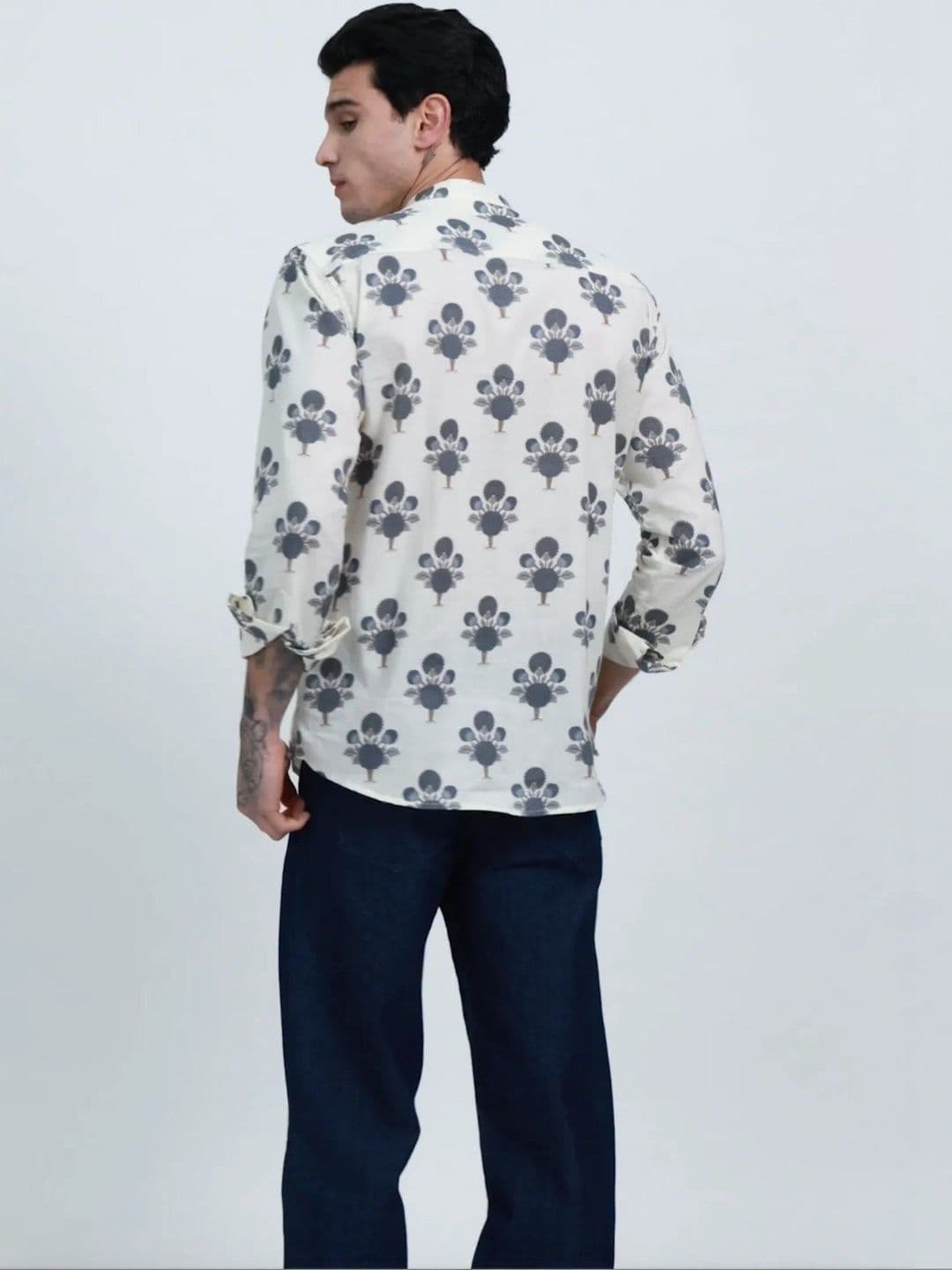 Hues Fab Men Ethnic Motifs Printed Indigo Kurta thumbnail 2