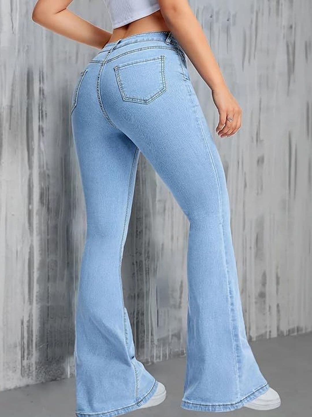 4WRD by Dressberry Women Bootcut High-Rise Light Fade Stretchable Jeans thumbnail 3