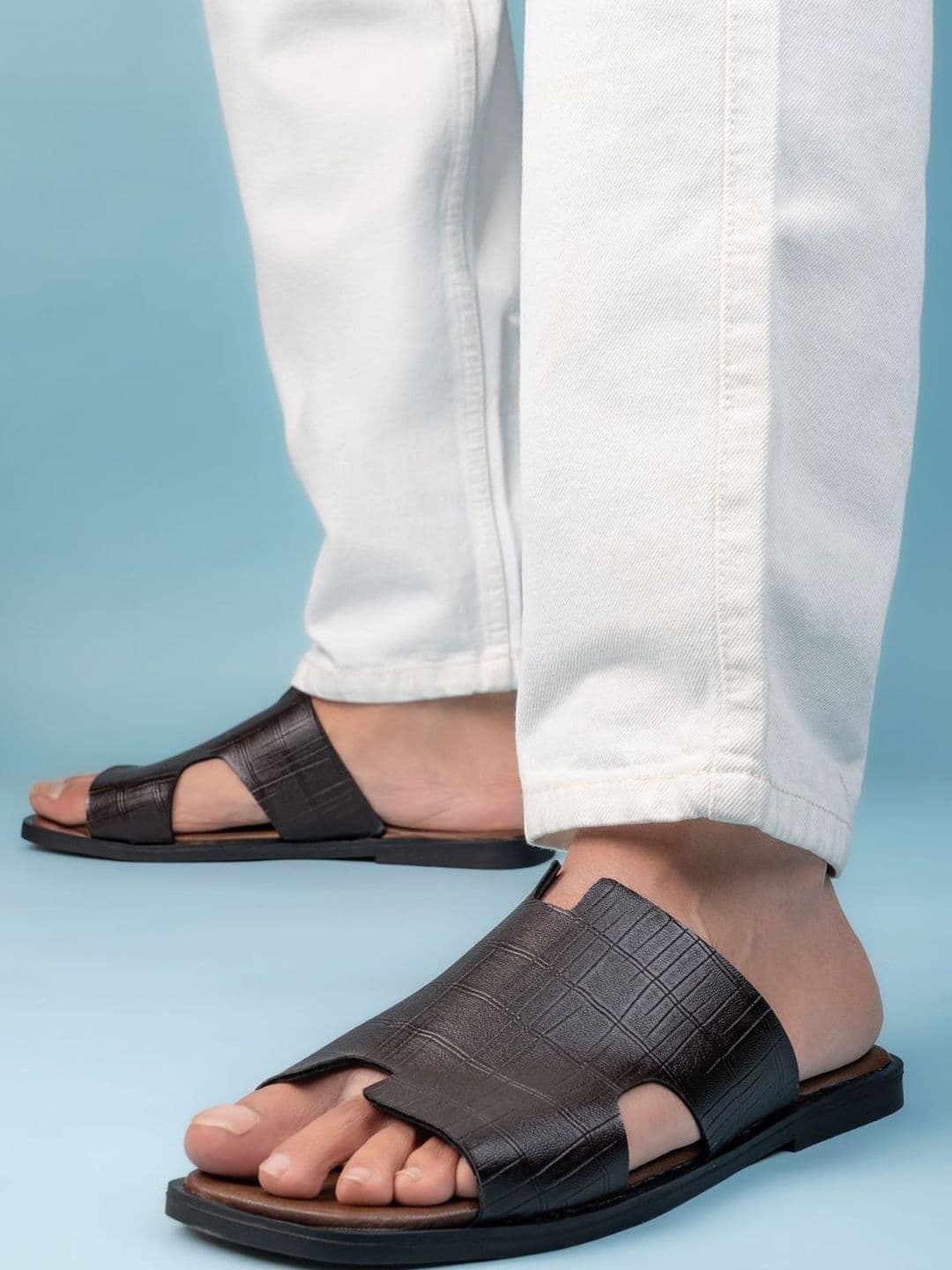 The Roadster Lifestyle Co Men Lightweight Slip-On Comfort Sandals - view 1