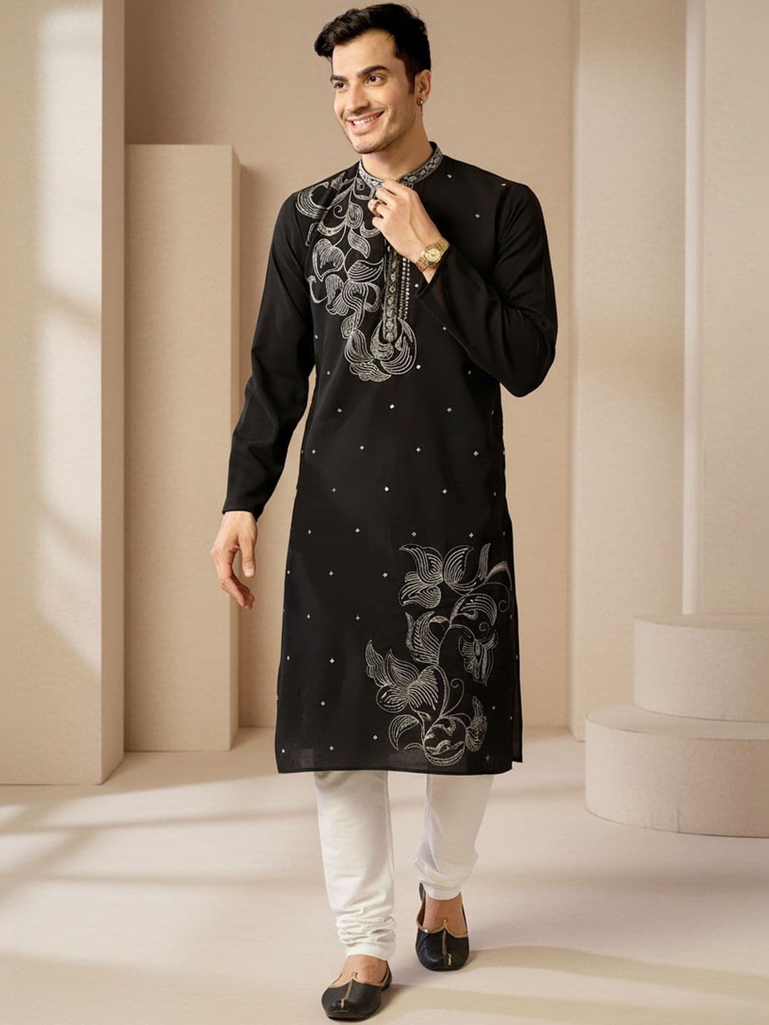 RANGRAAG Men Embroidered Thread Work Kurta thumbnail 6