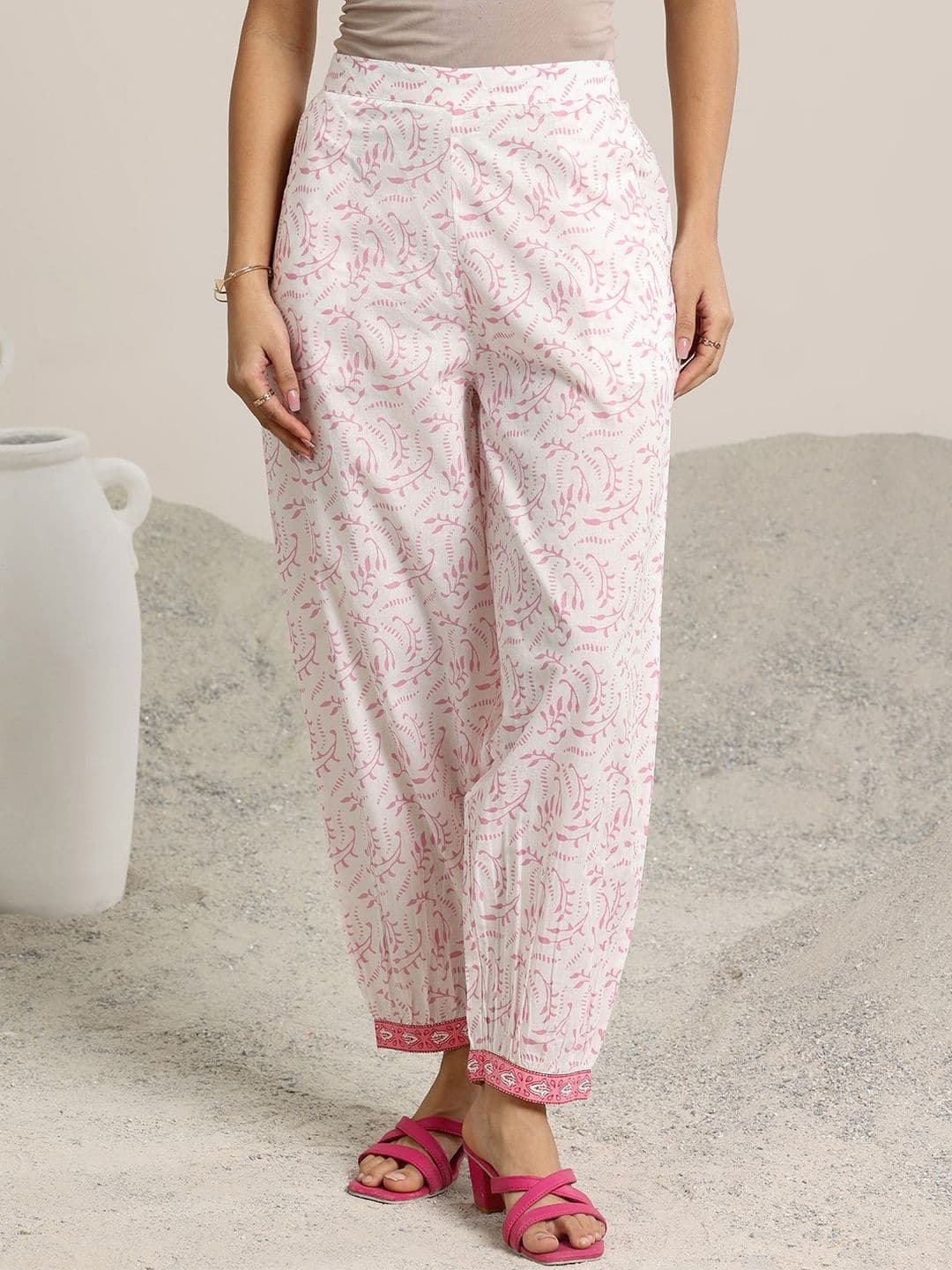 Libas Women Floral Printed Regular Thread Work Kurta with Trousers & With Dupatta thumbnail 6