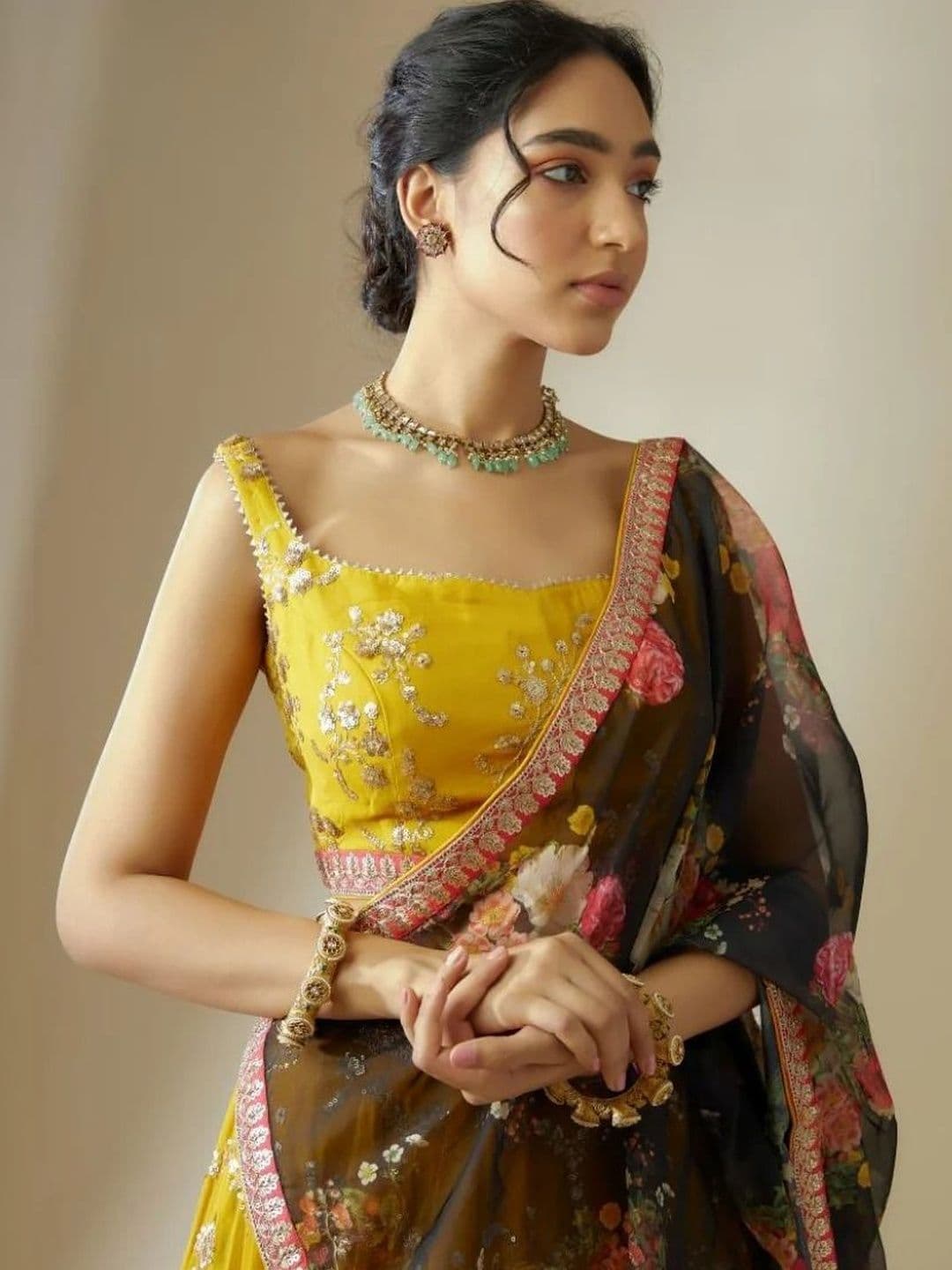 JIHU CULTURE Embellished Sequinned Semi-Stitched Lehenga & Blouse With Dupatta thumbnail 4