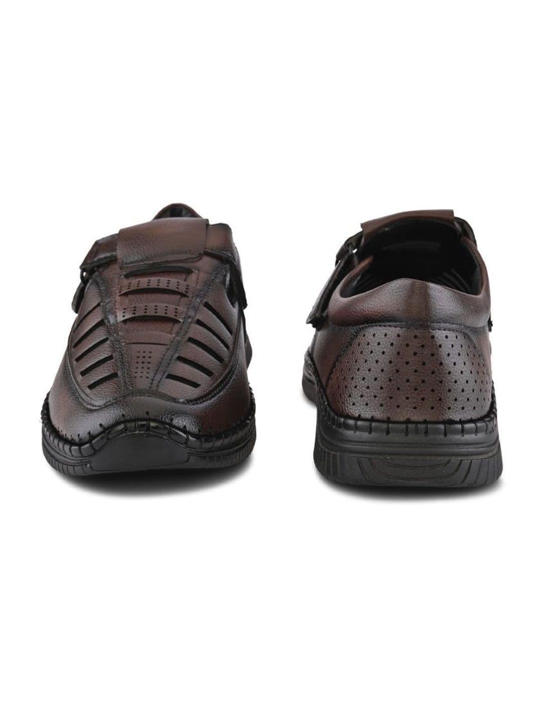 The Roadster Lifestyle Co Men Velcro Shoe-Style Sandals thumbnail 2