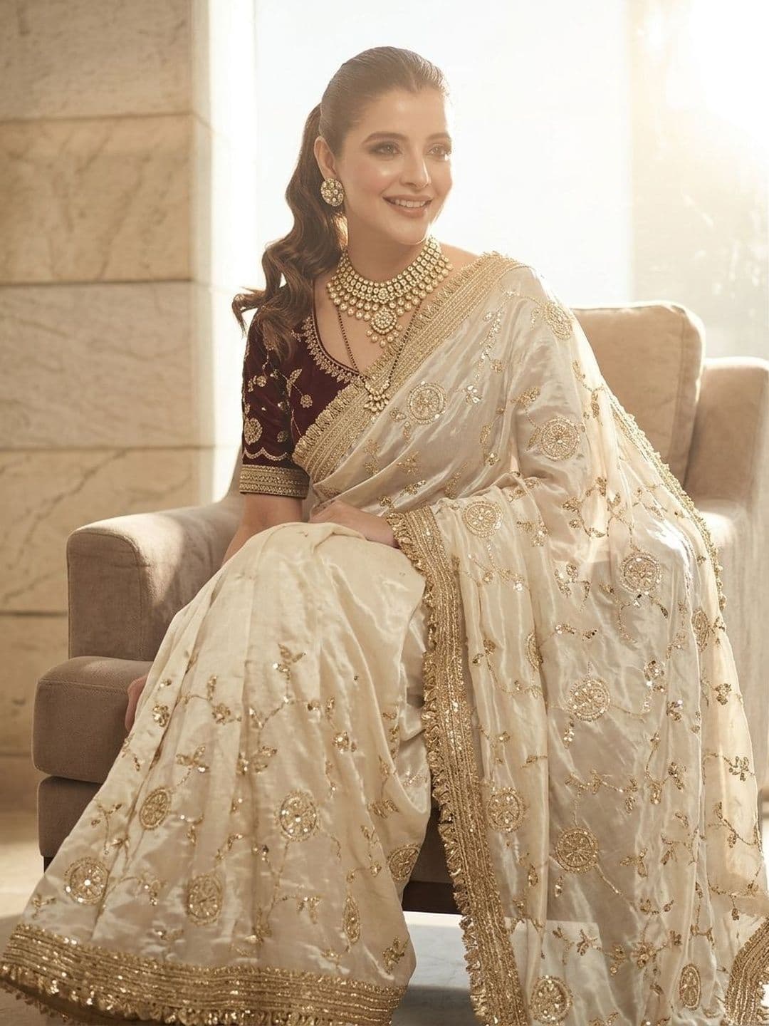 Sangria Embroidered Sarees With Blouse Piece thumbnail 4