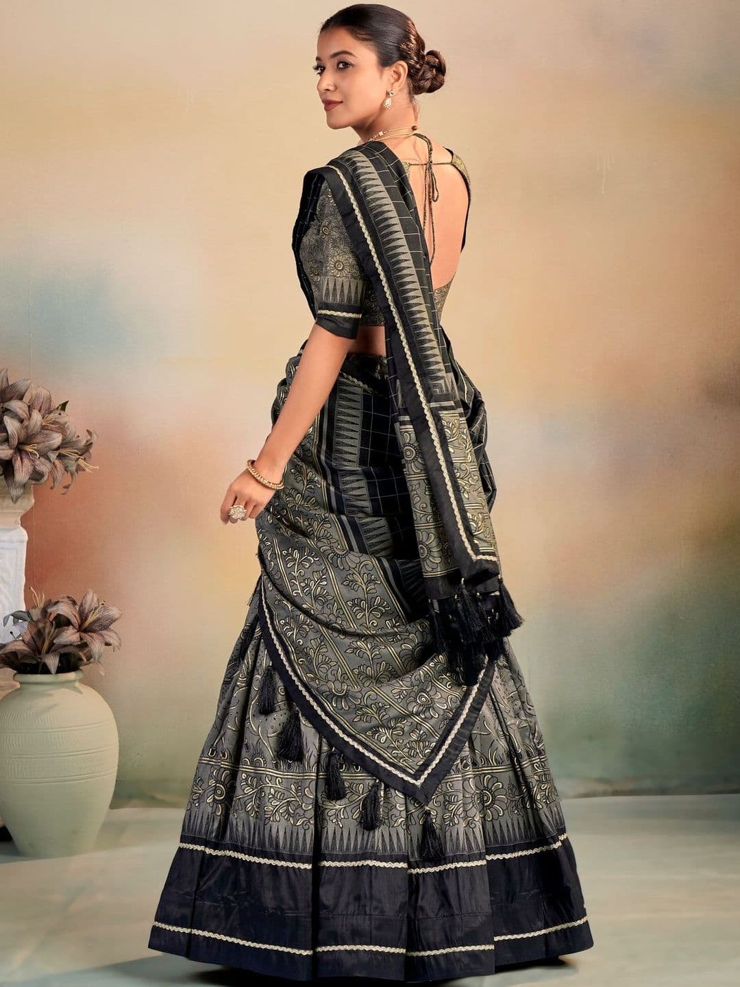 SOURAGYA Embroidered Kalamkari Semi-Stitched Lehenga & Blouse With Dupatta thumbnail 2