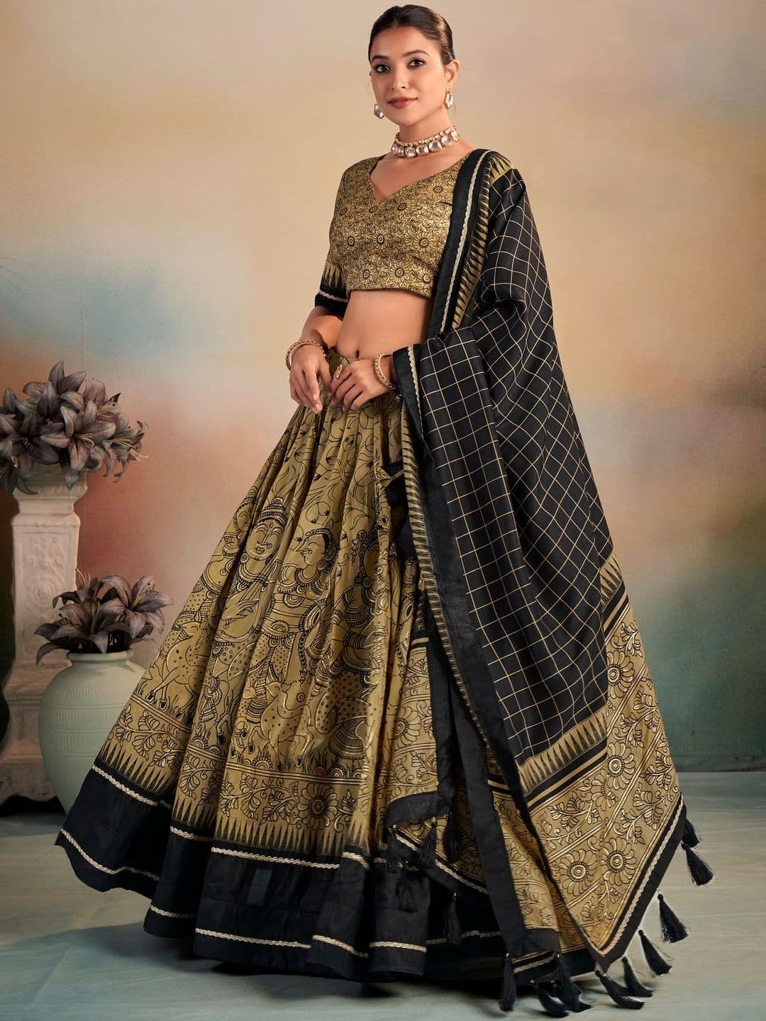 SOURAGYA Embroidered Kalamkari Semi-Stitched Lehenga & Blouse With Dupatta thumbnail 5