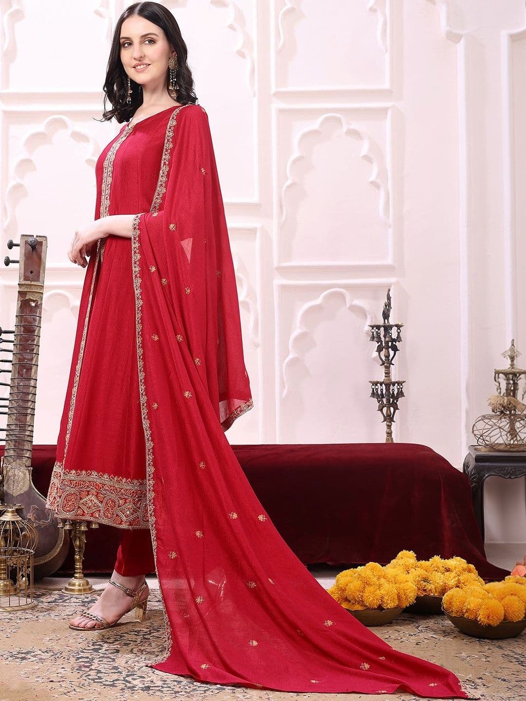 Berrylicious Women Ethnic Motifs Embroidered Panelled Thread Work Kurta with Trousers & With Dupatta thumbnail 7