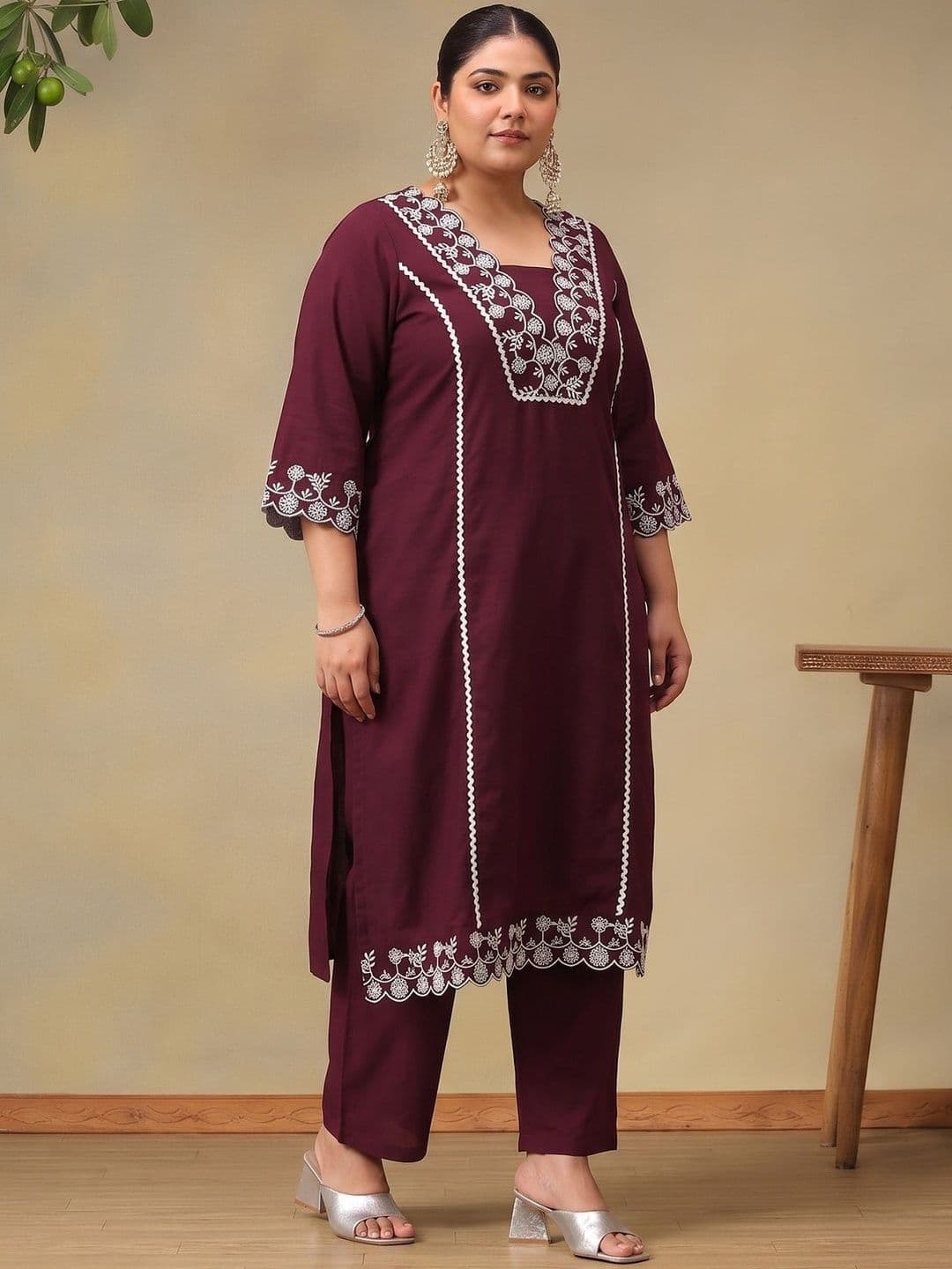 Bani Women Women Ethnic Motifs Embroidered Regular Thread Work Pure Cotton Kurta with Trousers - view 1