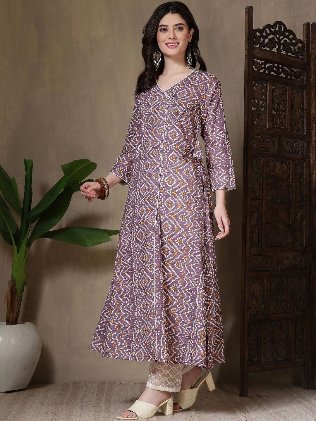 Kalphem Women Bandhani Printed Anarkali Kurta thumbnail 3