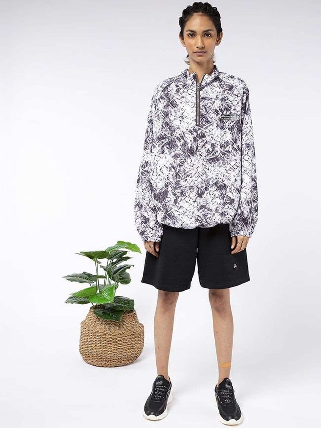 Woodland Unisex Lightweight Sporty Jacket thumbnail 2