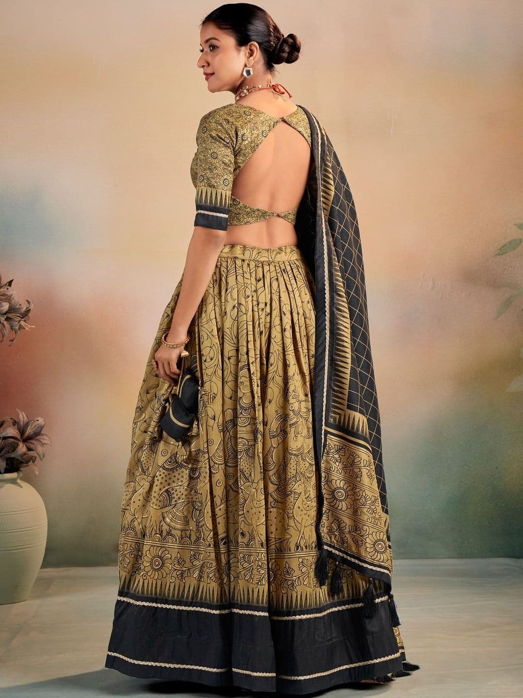 SOURAGYA Embroidered Kalamkari Semi-Stitched Lehenga & Blouse With Dupatta thumbnail 2