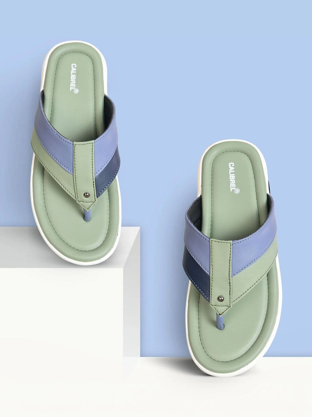 CALIBREL Men Colourblocked Thong Flip-Flops - view 1