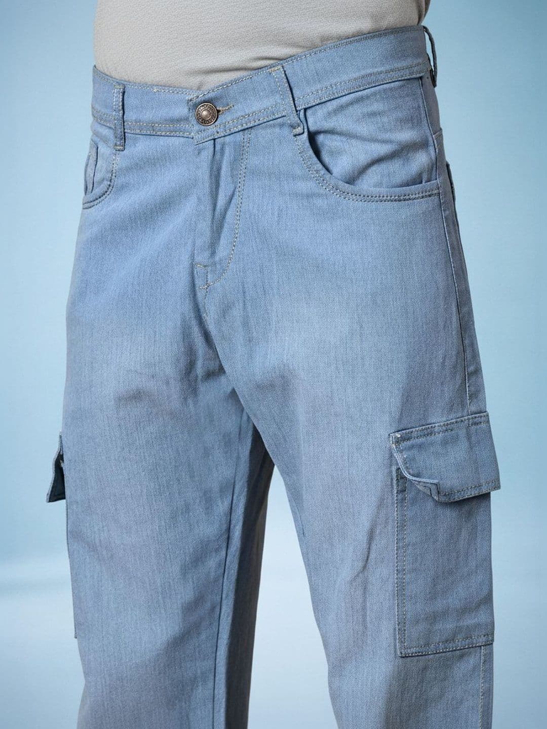 SZN Men Classic Regular Fit Mid-Rise Light Fade Stretchable Jeans thumbnail 3