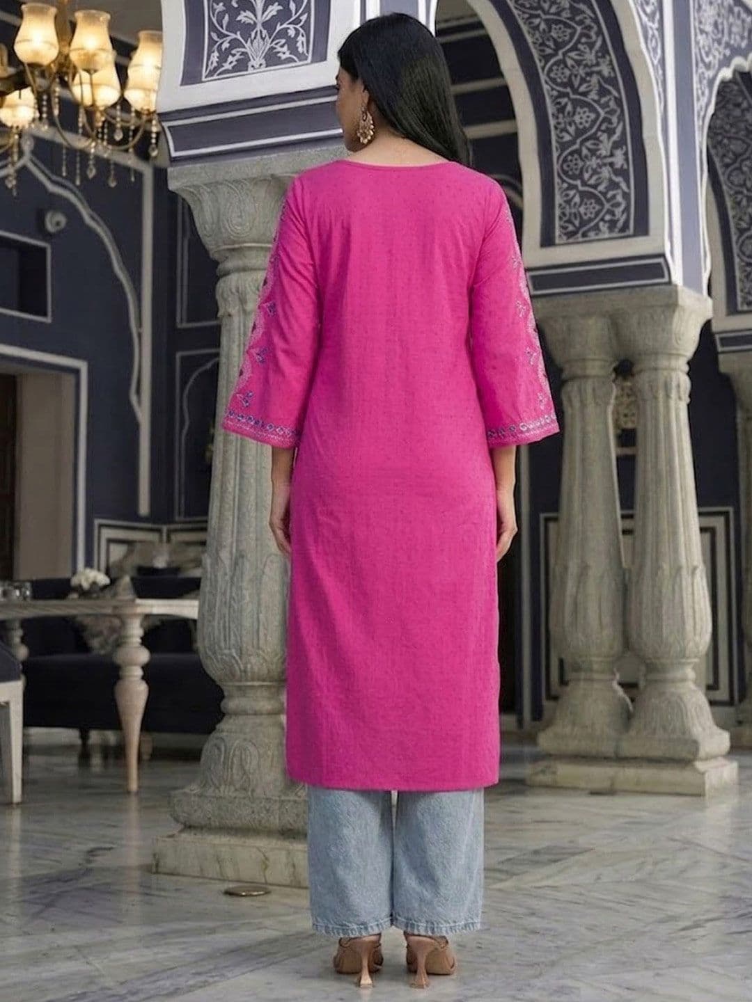 Varanga Women Ethnic Motifs Embroidered Daily Cotton Straight Kurta thumbnail 5