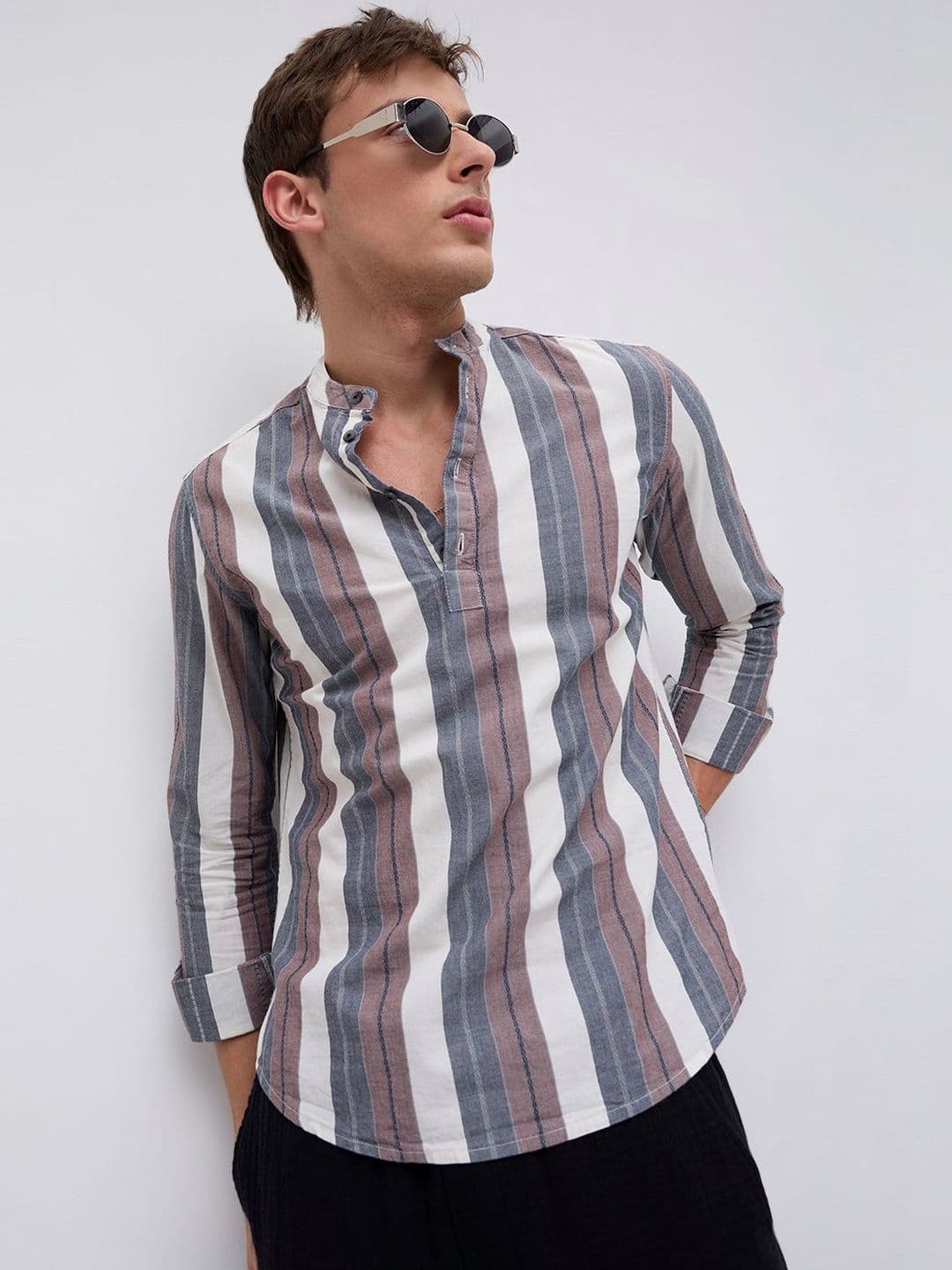 VASTRADO Refined White & Grey Broad Striped Kurta thumbnail 5