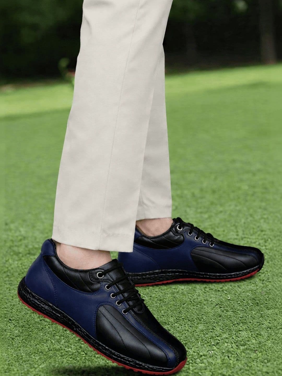 HITCARO Men Leather Golf Shoes - view 1