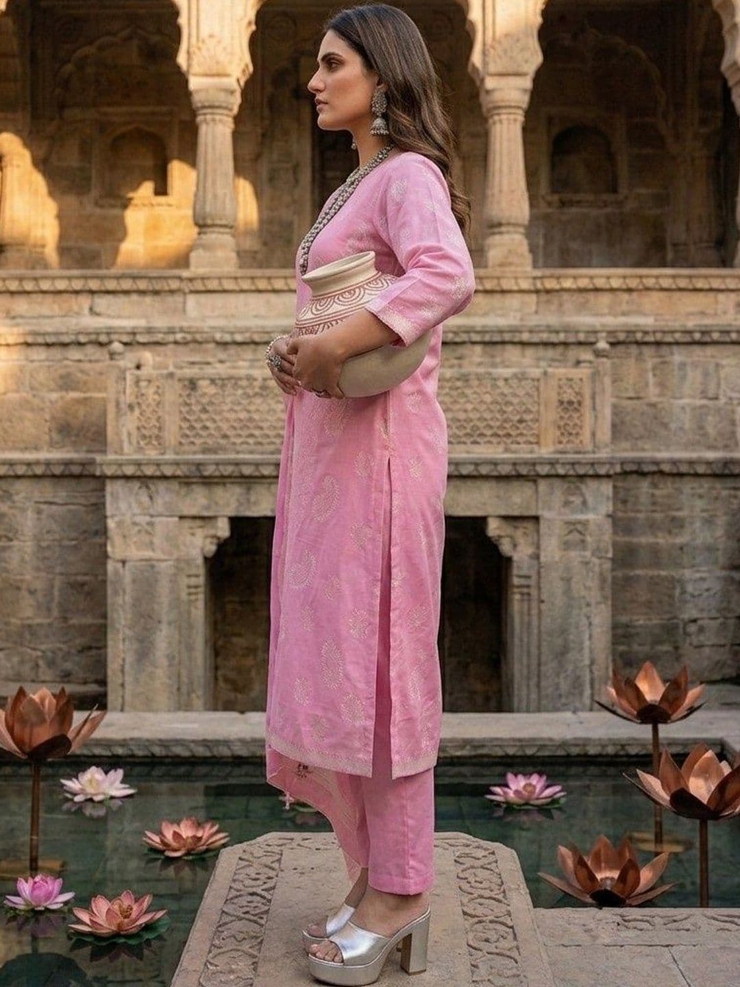 DOLLED Ethnic Motifs Printed Pure Cotton Kurta With Trousers & Dupatta thumbnail 4
