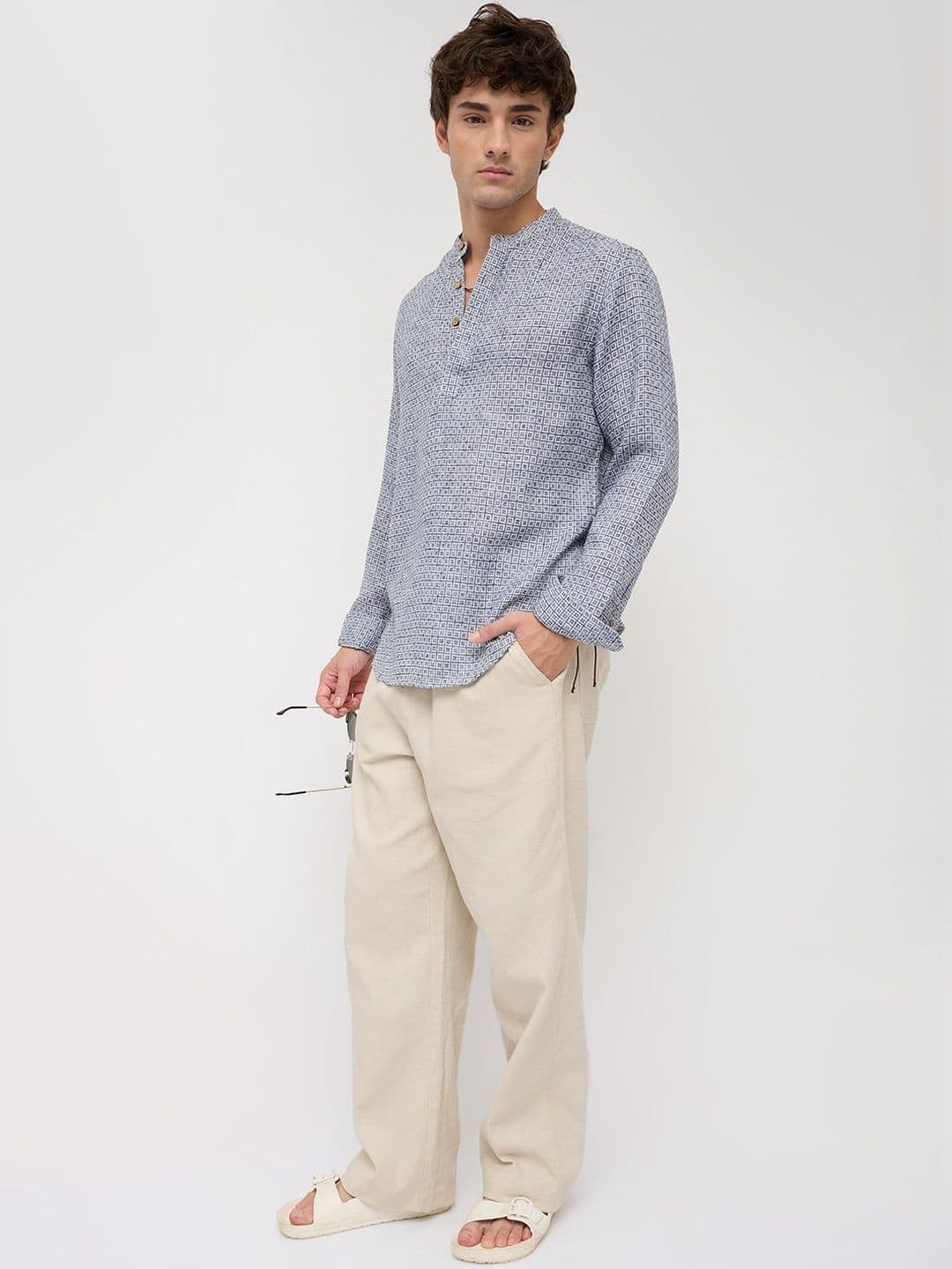 VASTRADO Navy Geometric Maze Textured Kurta thumbnail 3