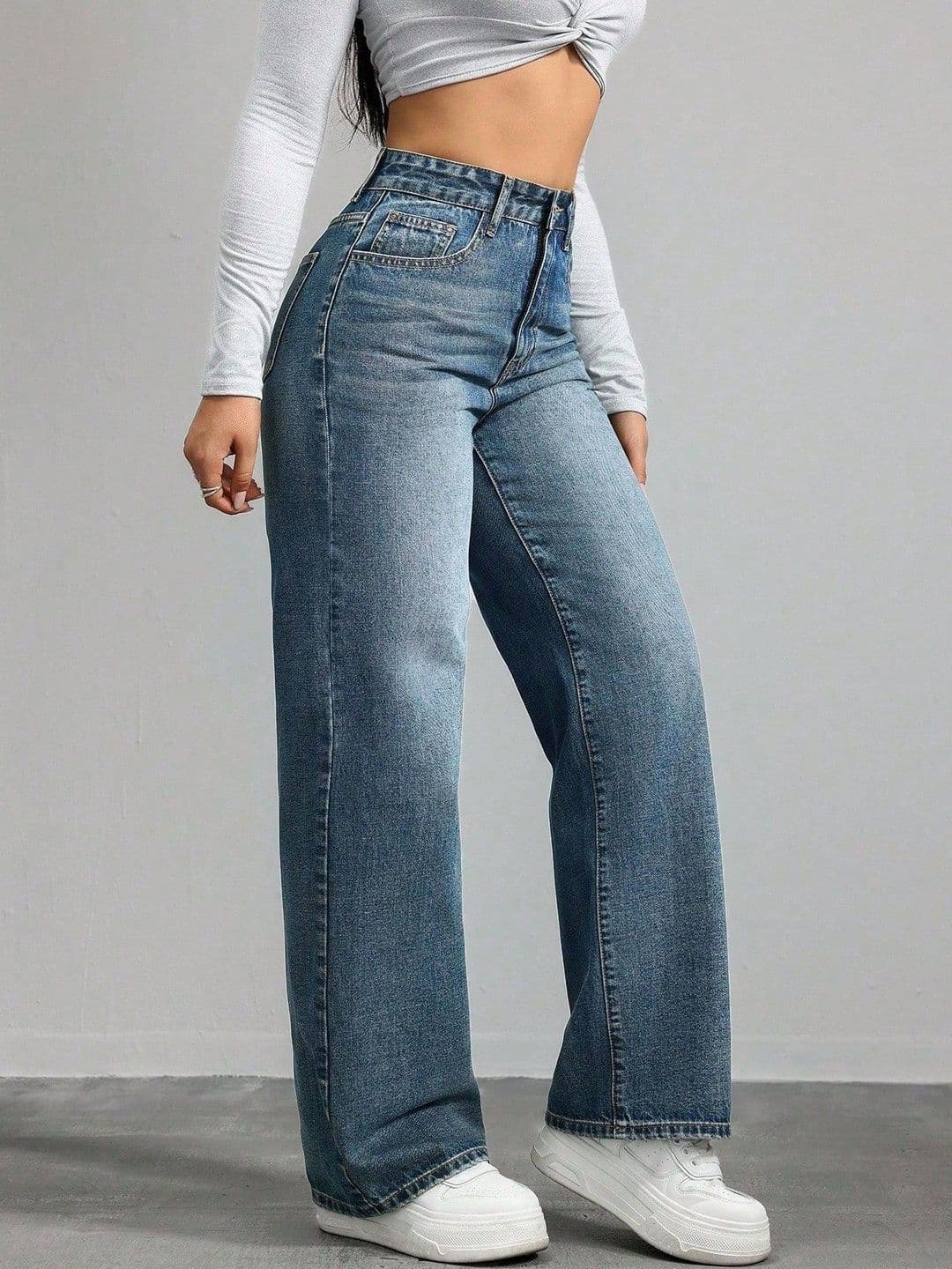 DressBerry Women Straight Fit High-Rise Light Fade Bleached Stretchable Jeans thumbnail 5