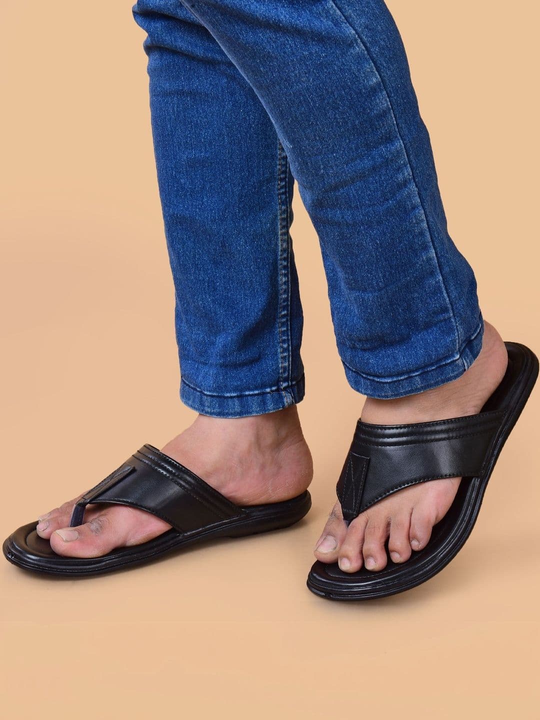 CALIBREL Men Thong Flip-Flops thumbnail 3