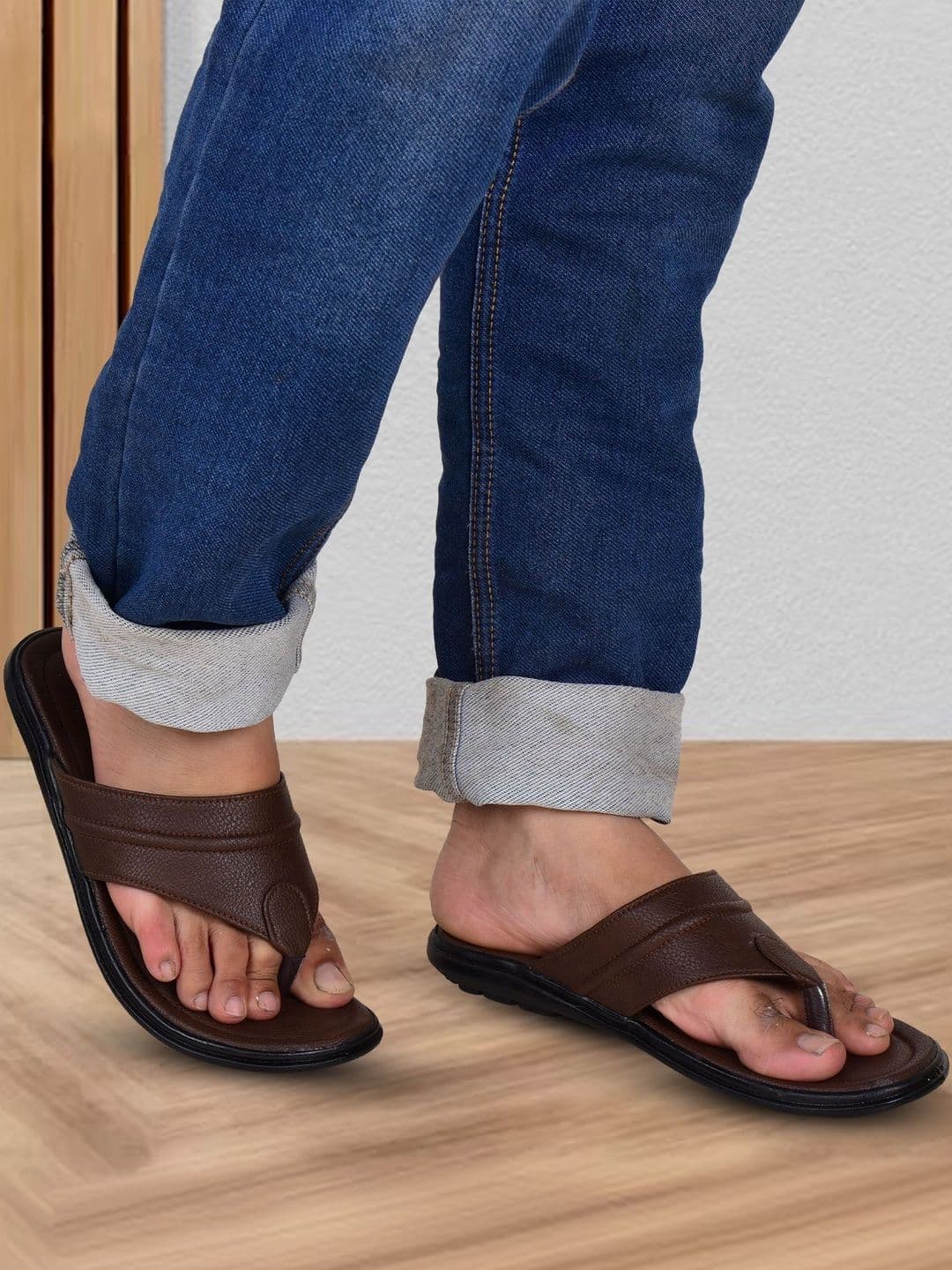 CALIBREL Men Thong Flip-Flops thumbnail 4