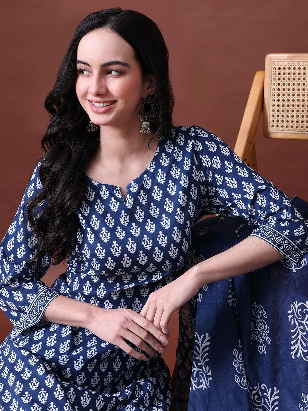 MEERA FAB Floral Printed Pure Cotton Kurta With Palazzo & Dupatta thumbnail 6