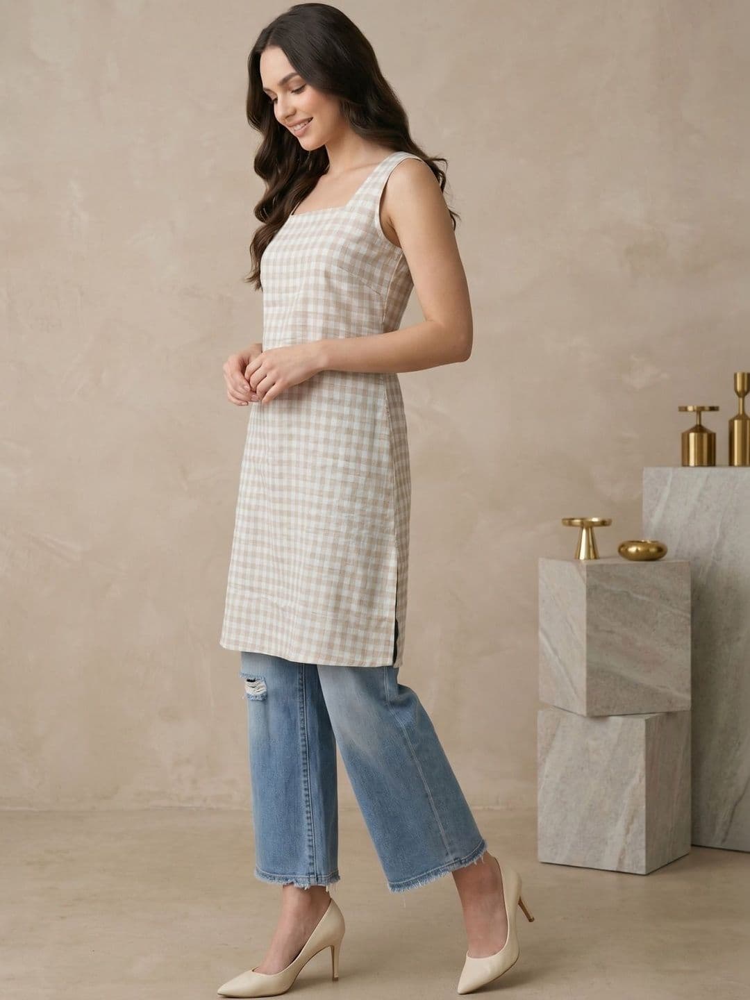 Anouk Rustic Women Gingham Check Printed Square Neck Sleeveless Straight Kurta thumbnail 5