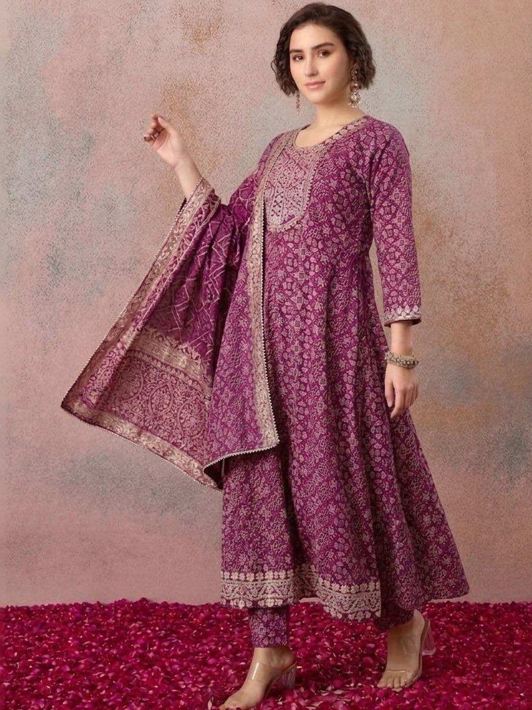 House of Pataudi Festive Bandhani Embroidered Anarkali Kurta With Trousers & Dupatta thumbnail 3