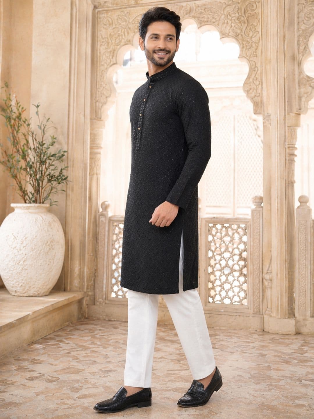 House of Pataudi Ethnic Motifs Embroidered Sequinned Detail Mandarin Collar Straight Kurta thumbnail 2