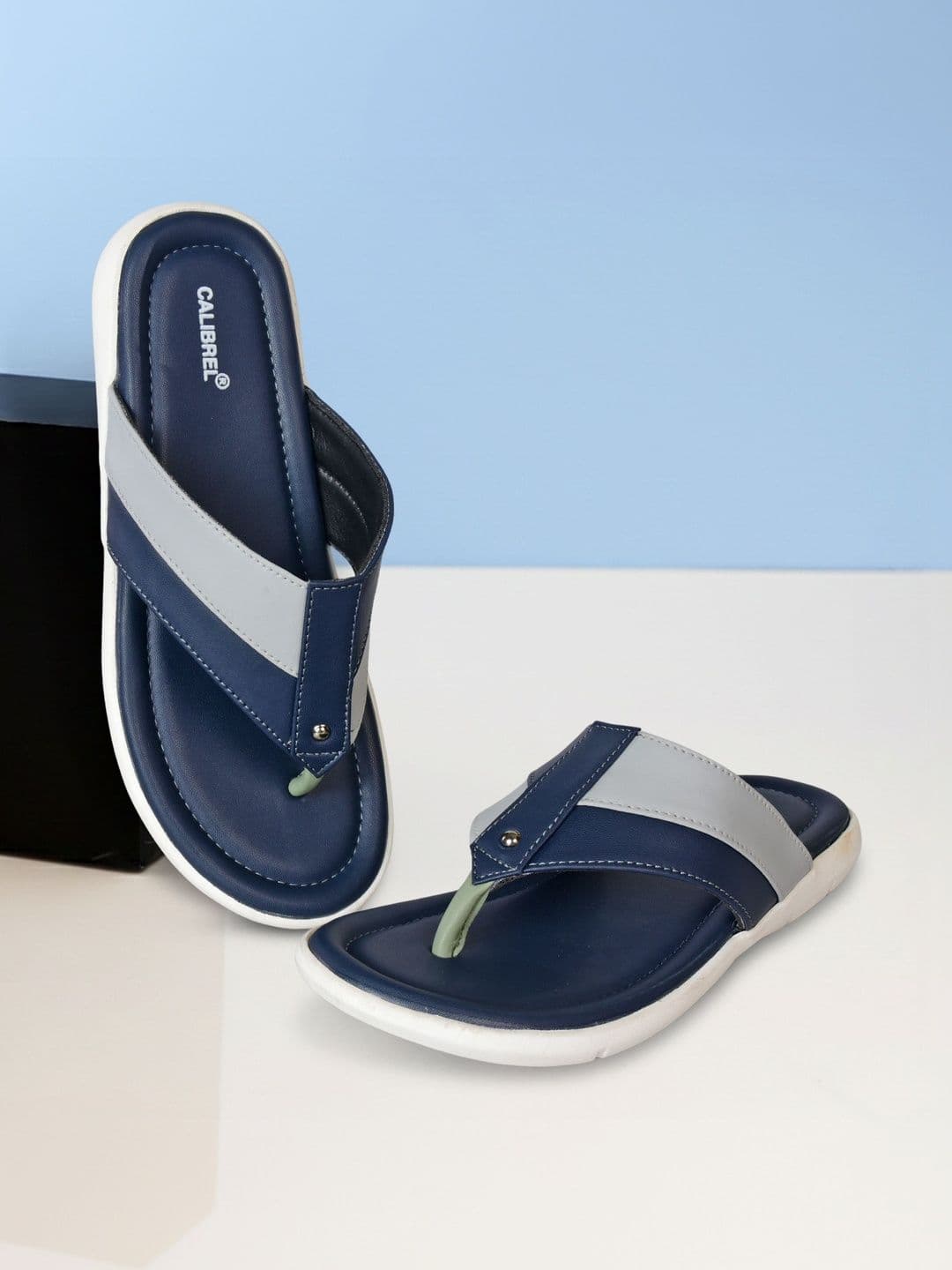CALIBREL Men Colourblocked Thong Flip-Flops - view 1