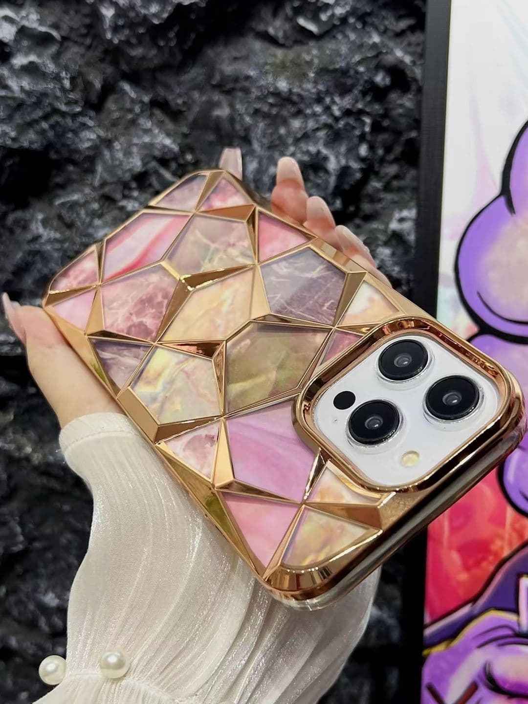 COVERLY Geometric Printed iPhone 13 Pro Back Case Mobile Accessories