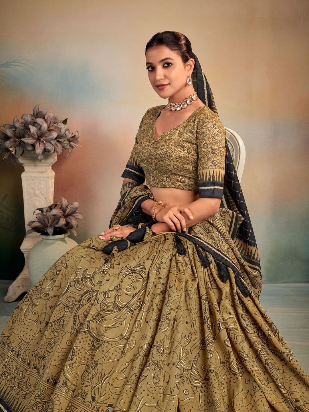 SOURAGYA Embroidered Kalamkari Semi-Stitched Lehenga & Blouse With Dupatta thumbnail 4