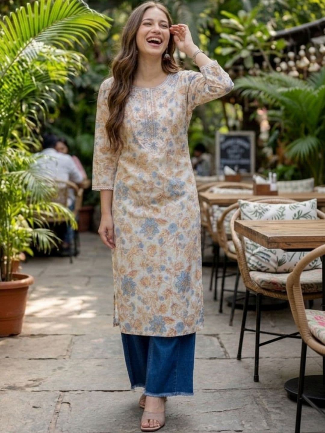 Pjyot by surhi Women Floral Printed Thread Work Indie Prints Kurta - view 1