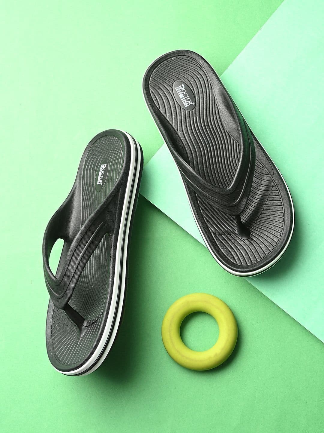 DOCTOR FEEL SOFT Men Striped Thong Flip-Flops thumbnail 3