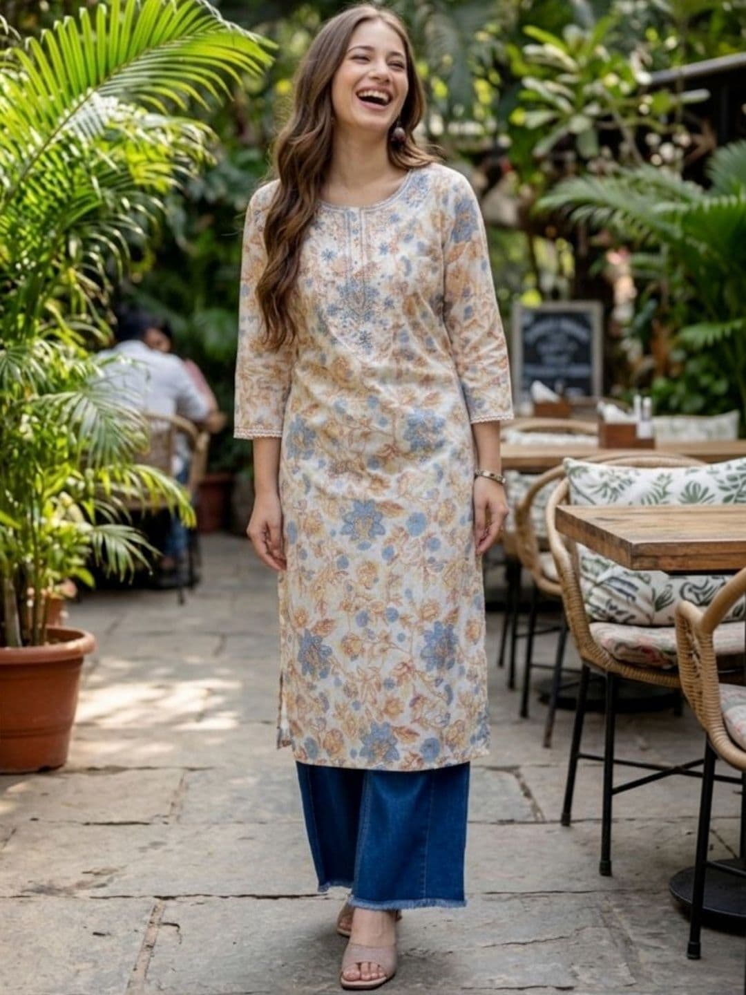 Pjyot by surhi Women Floral Printed Thread Work Indie Prints Kurta thumbnail 5