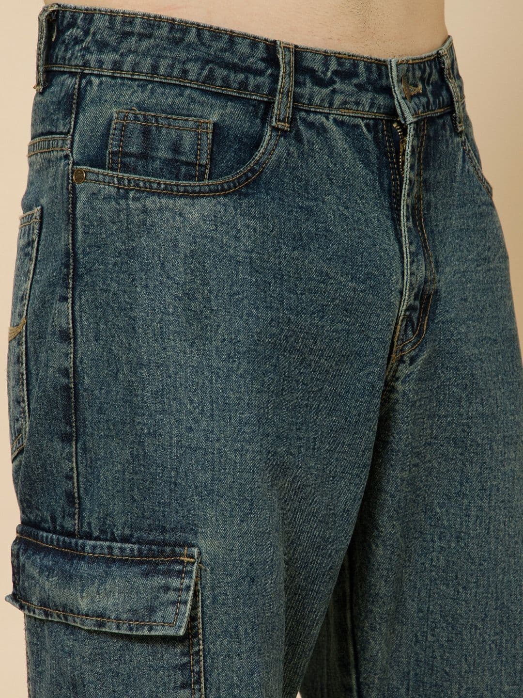 The Roadster Lifestyle Co Men Mid-Rise Straight Fit Jeans thumbnail 6