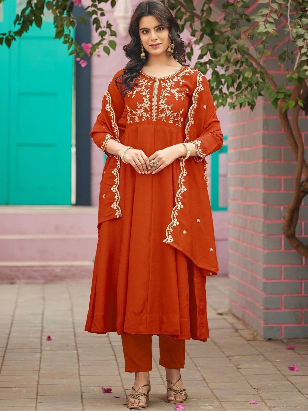 HERE&NOW Women Ethnic Motifs Embroidered Empire Thread Work Kurta with Trousers & With Dupatta thumbnail 6