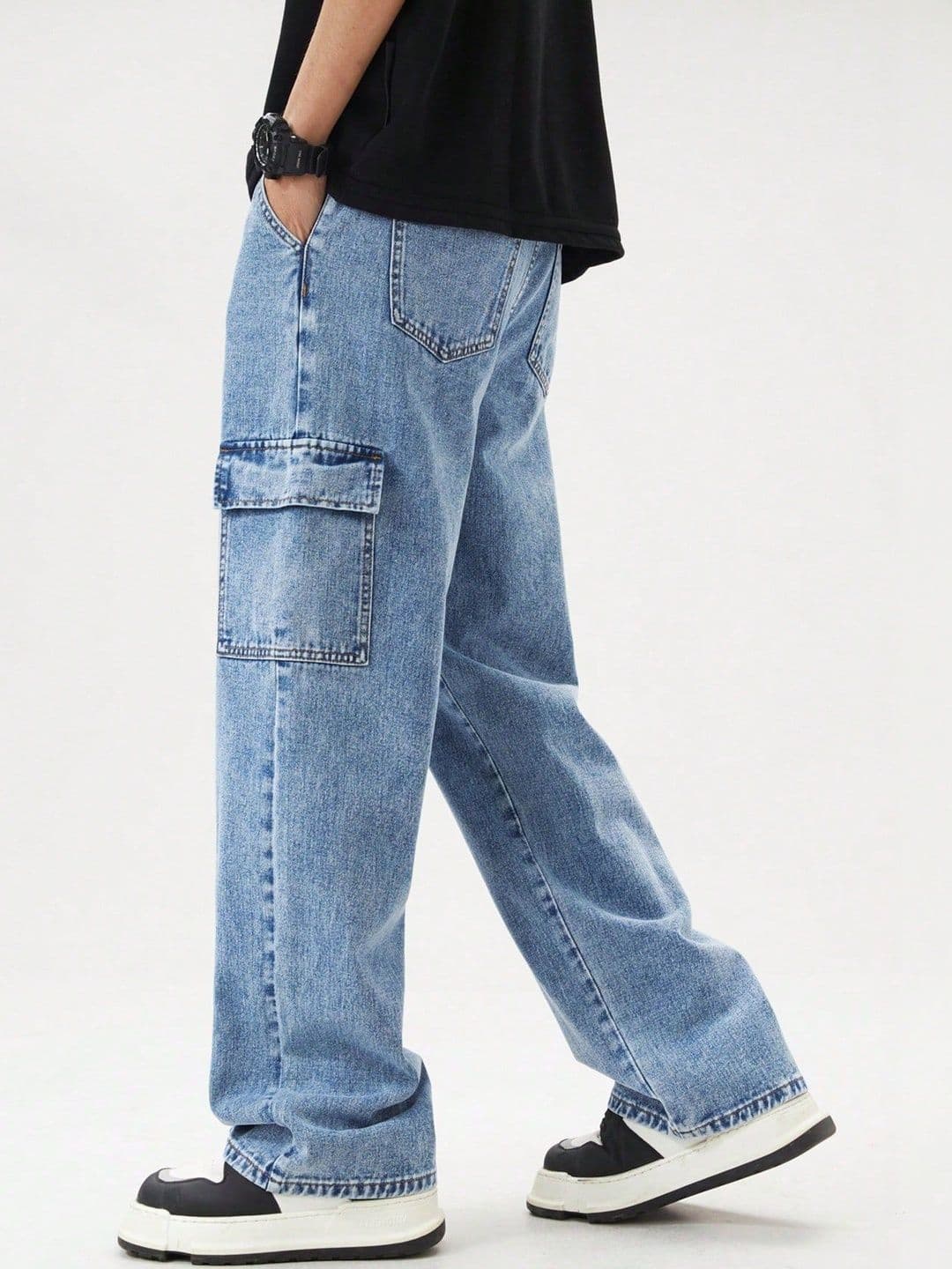 R.Code by The Roadster Life Co. Men Regular Fit High-Rise Light Fade Jeans thumbnail 4