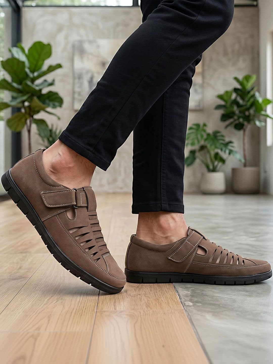 KRAASA Men Shoe-Style Sandals - view 1