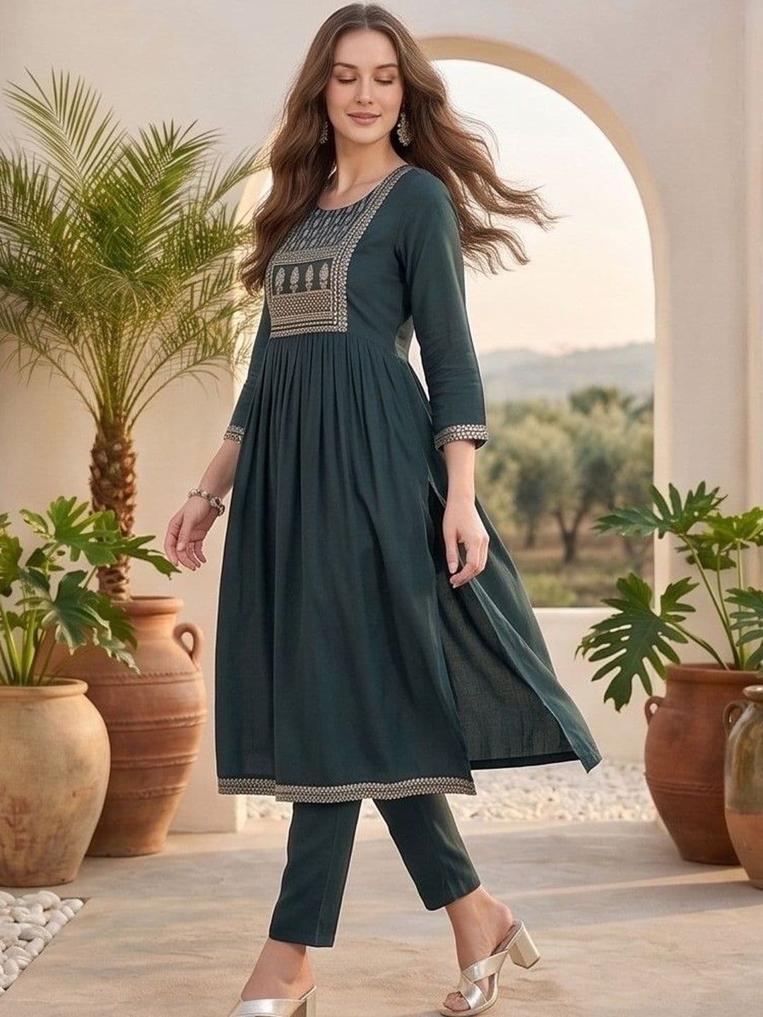 Varanga Women Ethnic Motifs Embroidered Tiered Thread Work Kurta with Trousers & With Dupatta thumbnail 2