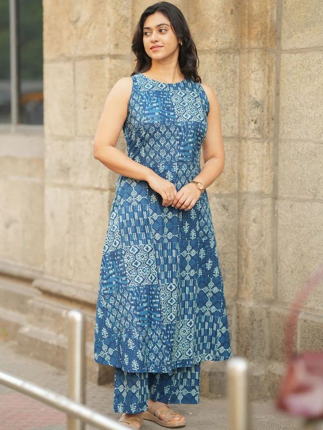 HERE&NOW Women Ethnic Motifs Printed Regular Pure Cotton Kurta with Palazzos - view 1