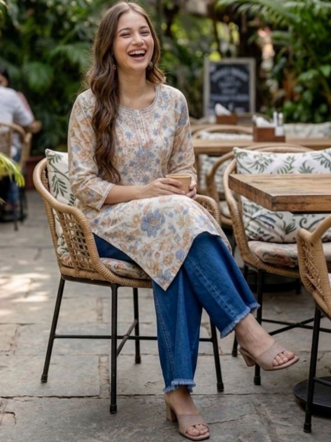 Pjyot by surhi Women Floral Printed Thread Work Indie Prints Kurta thumbnail 6