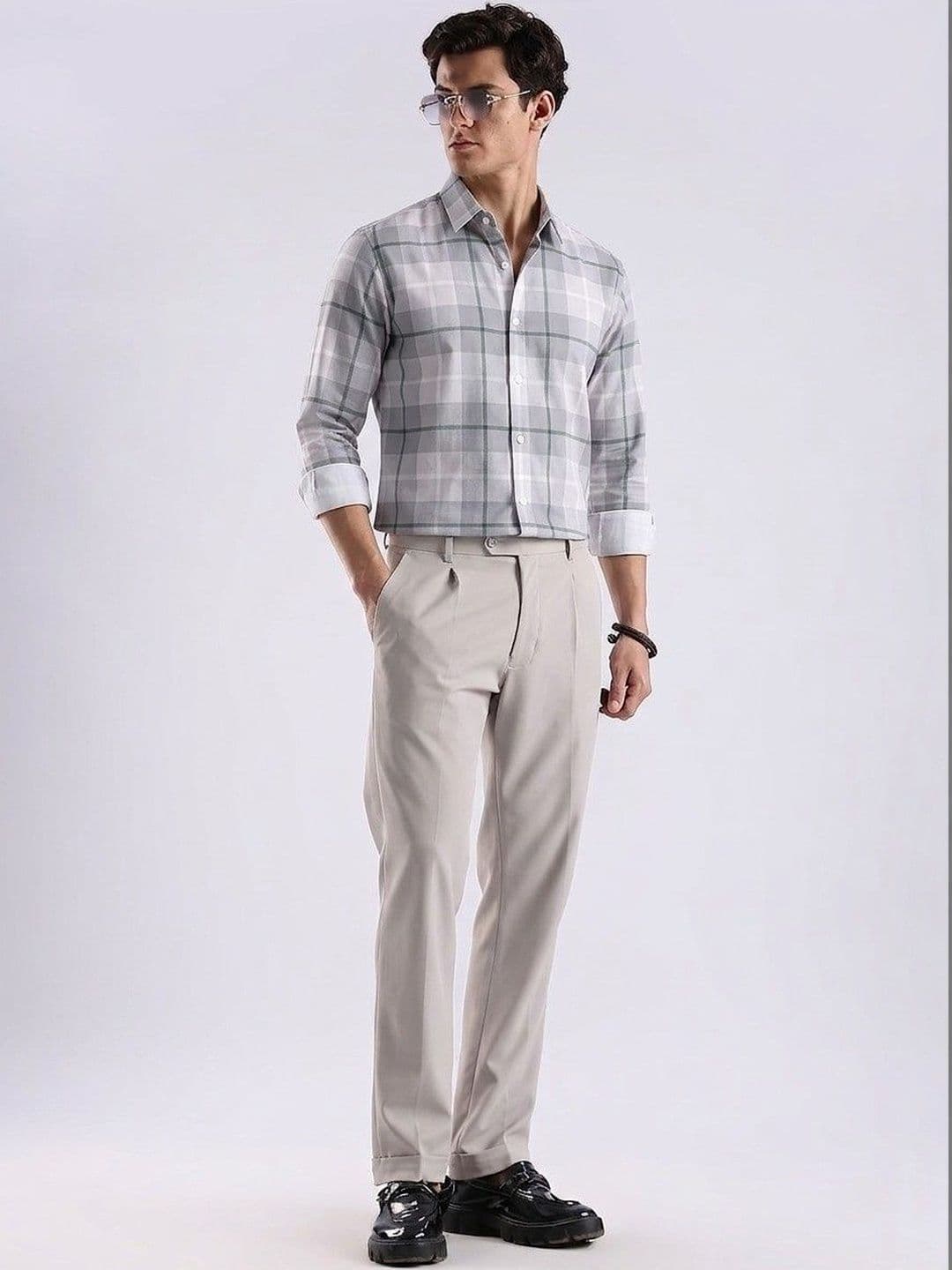 VELKYNOX Men Comfort Slim Fit Checked Casual Shirt thumbnail 3