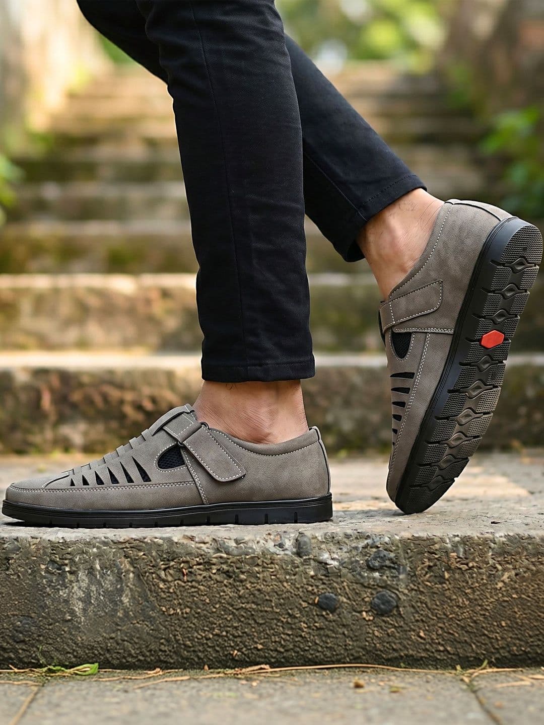 KRAASA Men Shoe-Style Sandals - view 1
